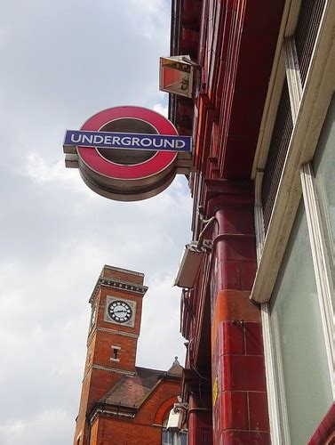 Hampstead Underground Hampstead Tube Station With The Old Flickr