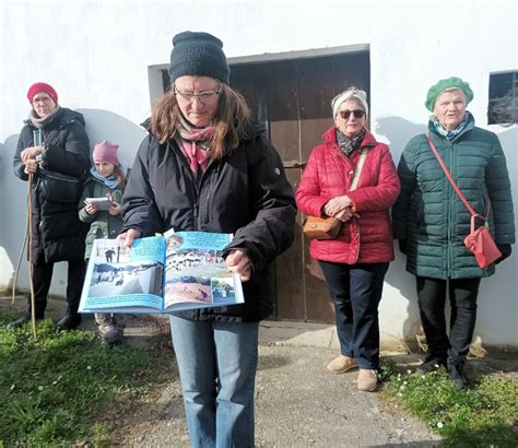 Gemeinsames Wandern auf den Spuren von Theresia Weiß Mistelbach an