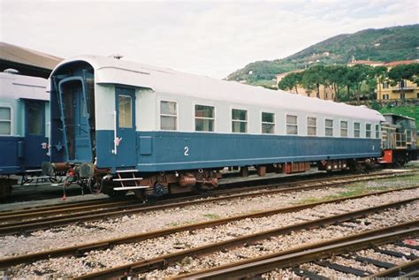 Carrozza Treno Azzurro La Spezia Centrale Aprile Di