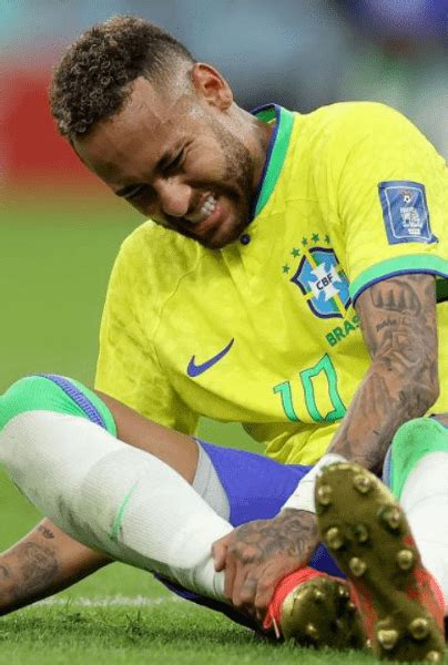 Conmebol Neymar Jr Estar Fuera De Cancha Por Meses Por Rotura