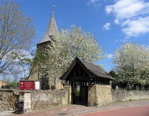 File:St Peter and St Paul, Edenbridge, Kent 02.jpg - Wikimedia Commons