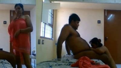 Real Tamil Talking Aunty Item Pool Oombi Ookum Real Sex Mms