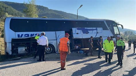 Feci kaza Bolu da yolcu otobüsü kontrolden çıktı 14 kişi