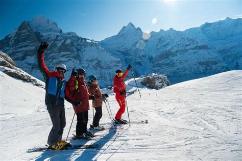 Grindelwald: Beginner Ski Lesson at Bodmi Arena | Switzerland - KKday