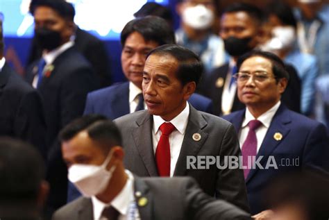 Jokowi Negara Asia Timur Harus Perkokoh Fondasi Perdamaian Di Indo