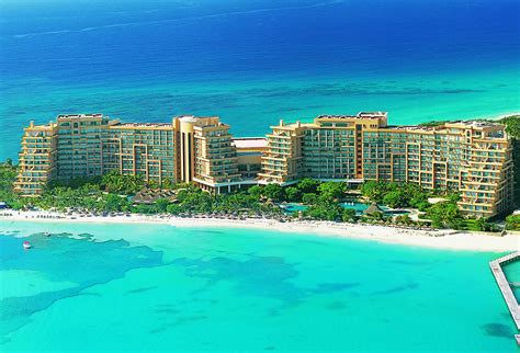 Five Reasons to Visit Cancun and Stay at the Coral Beach Resort - Grand ...