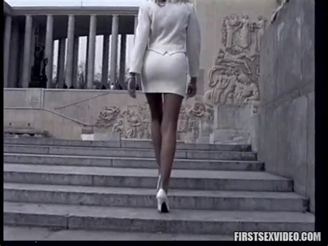 Three Dudes Group Sex This Hot Brunette European Amateur Wife XXX FemeFun