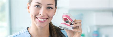 Everything You Need To Know Before Visiting A Denture Clinic Denture