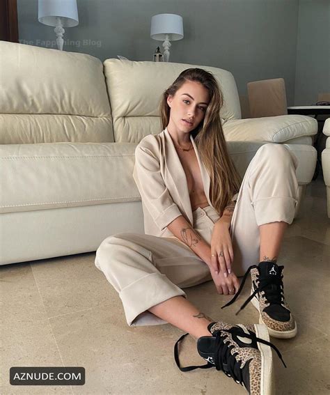 Abril Cols Sexy And Nude Photo Collection Aznude