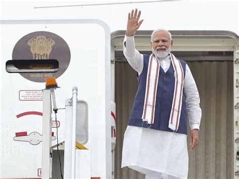 Pm Modi Pays Tributes To Fallen Un Peacekeepers At Wall Of Peace