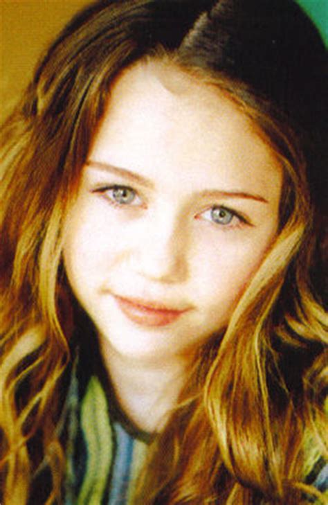 Young Miley - Miley Cyrus Photo (7396218) - Fanpop