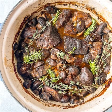 The Best Red Wine Braised Beef Recipe Tastes Lovely