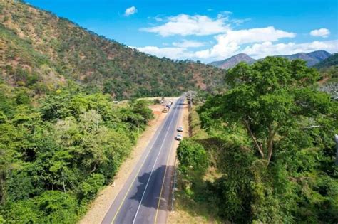 TANROADS YAKAMILISHA MATENGENEZO YA BARABARA YA MOROGORO IRINGA Full