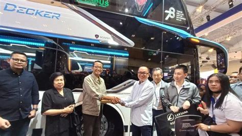 Karoseri Laksana Luncurkan Bus Legacy Sr Double Decker Dan Tourista