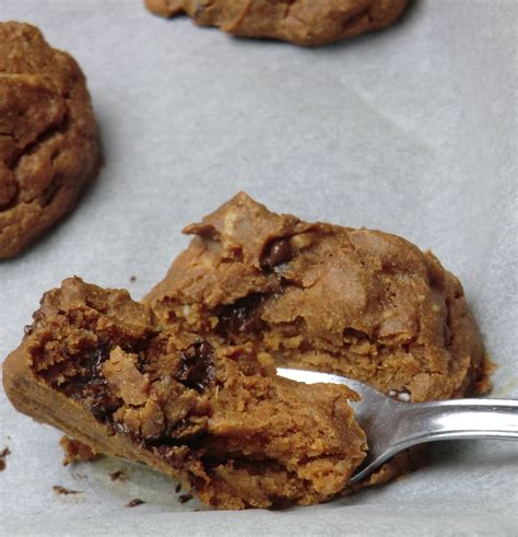 Cookies à la patate douce à la farine de châtaigne et aux pépites de