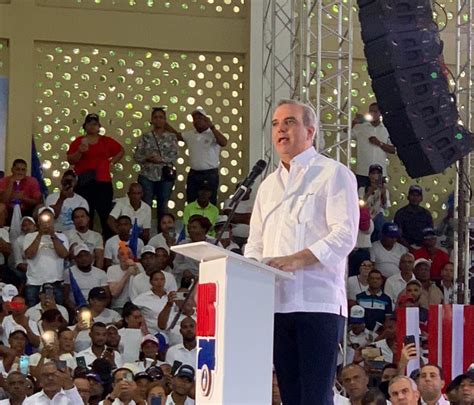 Luis Abinader Dice Gobiernos Pasados Dejaron A San Juan En Abandono