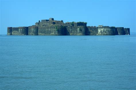 Murud Janjira Reviews Murud Janjira Guide Tourist Place Murud