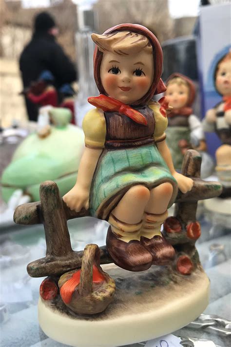 Фигурки знаменитой немецкой мануфактуры "Гебель"(W.Goebel).: 1 300 грн ...