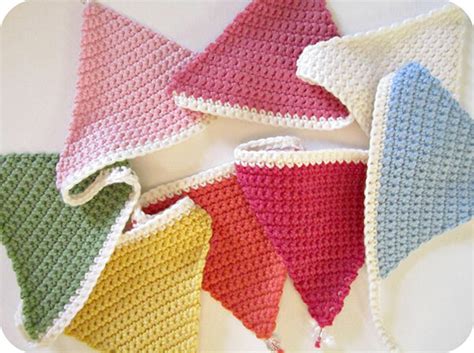 How To Make A Crochet Triangle Three Easy Ways Crochet News