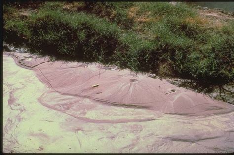 Sand Boil Near El Centro, 1979 Earthquake of October 15, 1979, Imperial ...