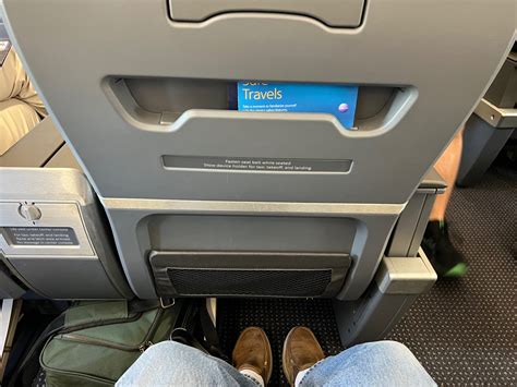 Our Experience Flying First Class on American Airlines’ A321 - Your