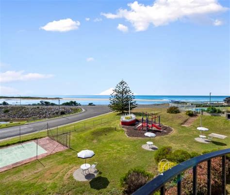 Deluxe Ocean View Queen – Stay In Scamander Tas | Scamander Beach Resort