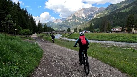 In E Bike Da Fassa A Fiemme Sulla Ciclabile Delle Dolomiti Da Canazei