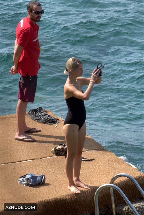PIXIE GELDOF Nude AZNude