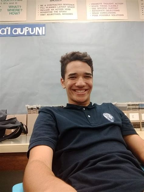 Keanu Rowe Ka Mōī