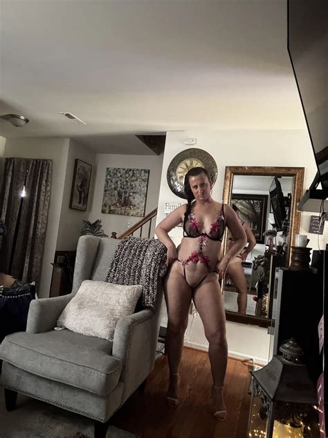 Ready To Play Nude Pics XHamster