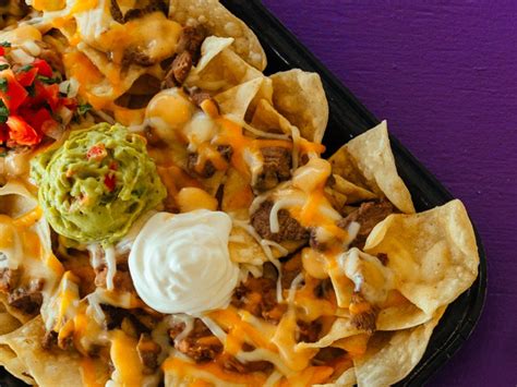 Taco Bell Offers New Steakhouse Nachos - Chew Boom