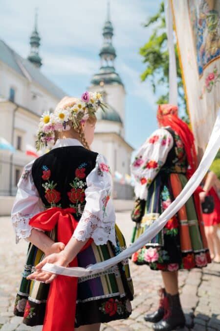 po cemu je poznata poljska zemlja bogata divnom kulturom