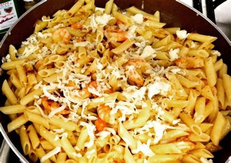 Macarrones Con Gambas Receta De Mari Carmen Cookpad