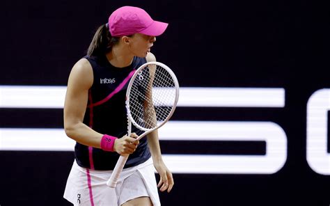 Turniej WTA w Stuttgarcie Świątek przegrała z Rybakiną Nowy Dziennik