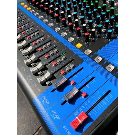 Console De Mixage Yamaha MG16XU