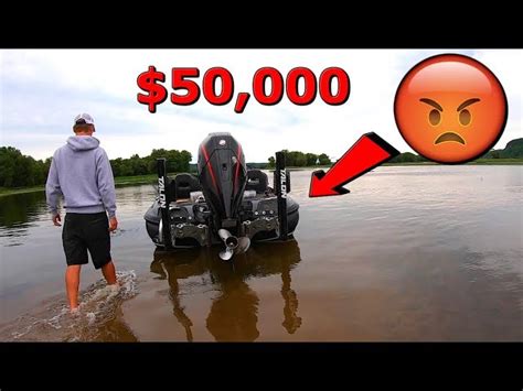 Bad Bass Boat Crashes