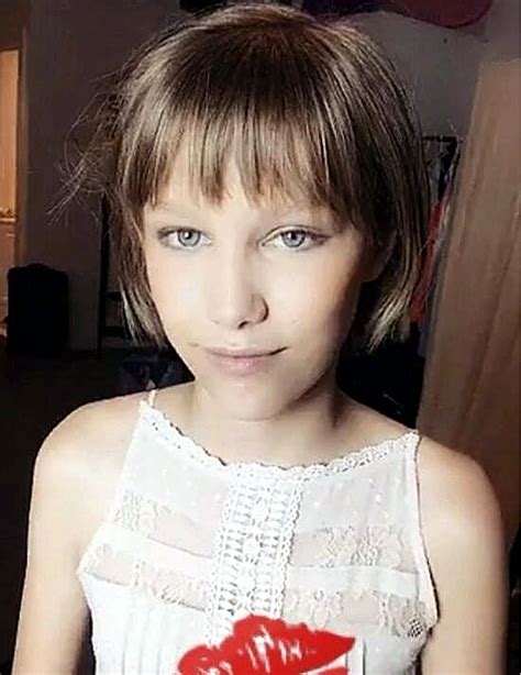 Grace vanderwaal 464 – Artofit