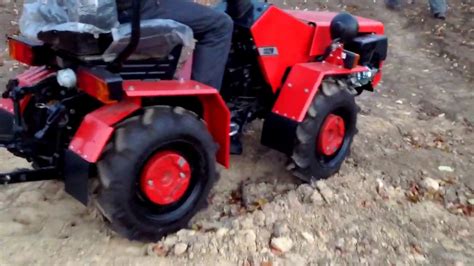 Минитрактор Беларус 132H (tractor Belarus). - YouTube