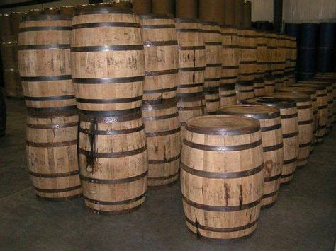 53 Gallon Bourbon Whiskey Barrel With Bung Fresh Dumped Reusable ON