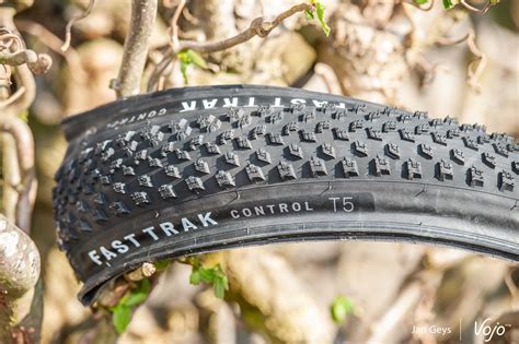 Test | Specialized-banden Renegade, Fast Trak & Ground Control: in al