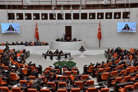 Otan en Turquie le parlement ratifie ladhésion de la Suède à une