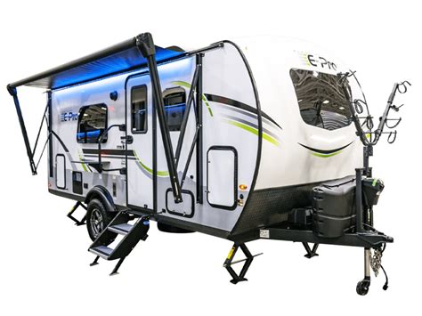 The Best Travel Trailers with Murphy Beds | Camping World Blog