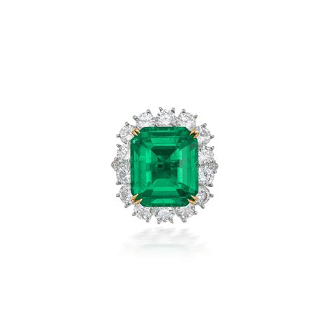 An Important Emerald And Diamond Ring France Magnificent Jewels