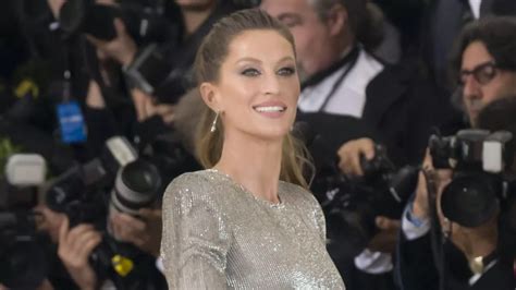 Gisele Bündchen expecting third child first baby with boyfriend