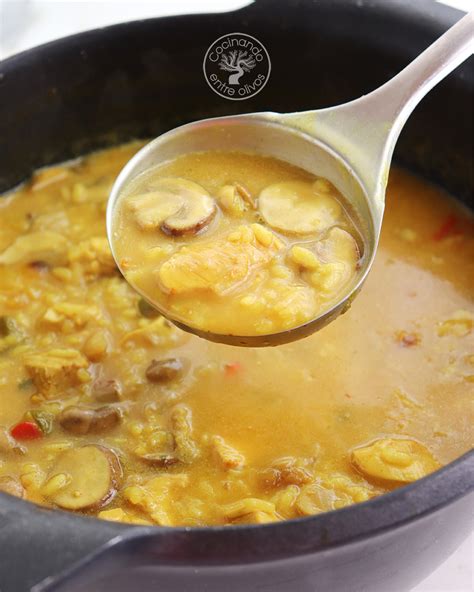 Arroz Caldoso De Pollo Y Champi Ones Cocinando Entre Olivos