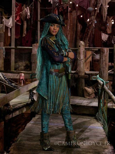 Uma Descendants 2 Uma The Daughter Of Ursula Descendants 2 Pinterest Ursula Daughters