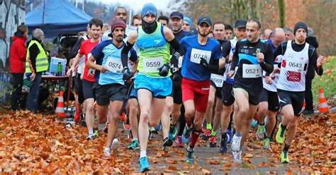 Beim Adventlauf des SV Saar 05 Saarbrücken gehen 225 Teilnehmer im