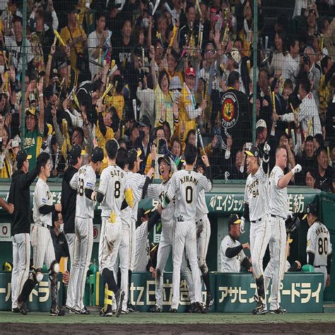 日本シリーズ、阪神が38年ぶり日本一に王手 8回にビッグイニングで6得点 2023年11月2日掲載 ライブドアニュース