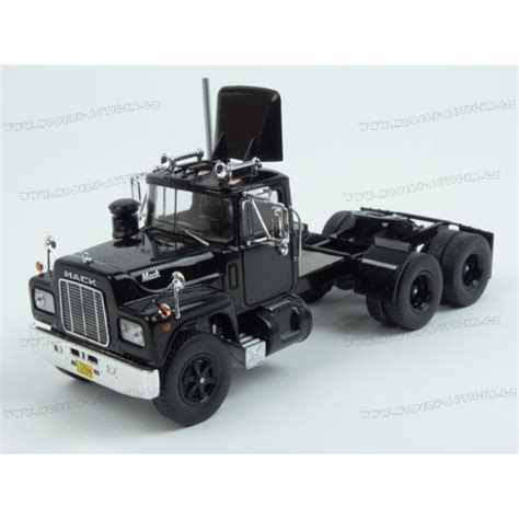 Mack R Series 1966 IXO Models 1 43 Scale Model