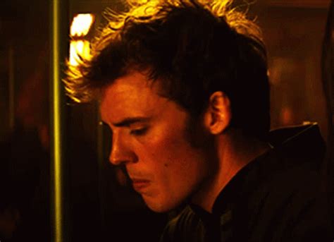 Sam Claflin GIF - Sam Claflin - Discover & Share GIFs